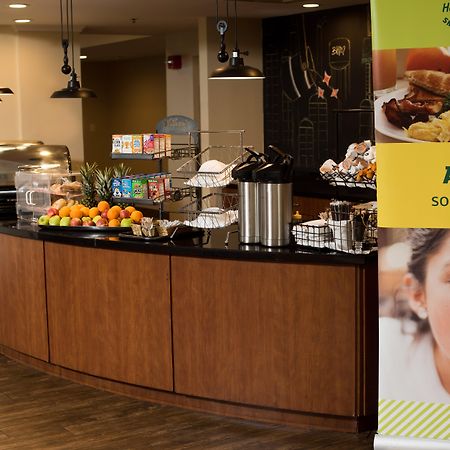Holiday Inn Birmingham-Airport By Ihg Bagian luar foto