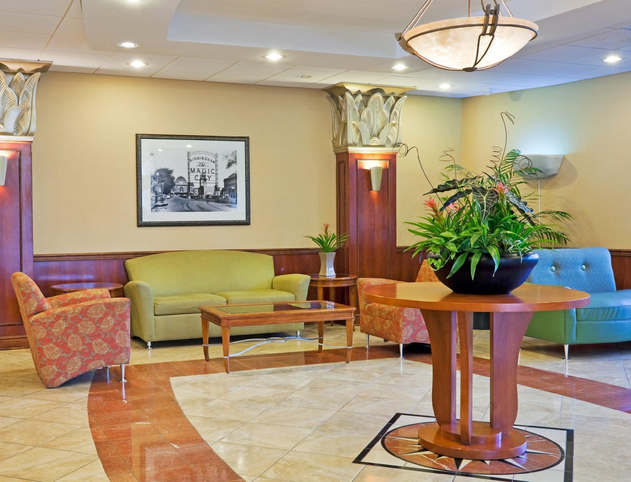 Holiday Inn Birmingham-Airport By Ihg Bagian luar foto