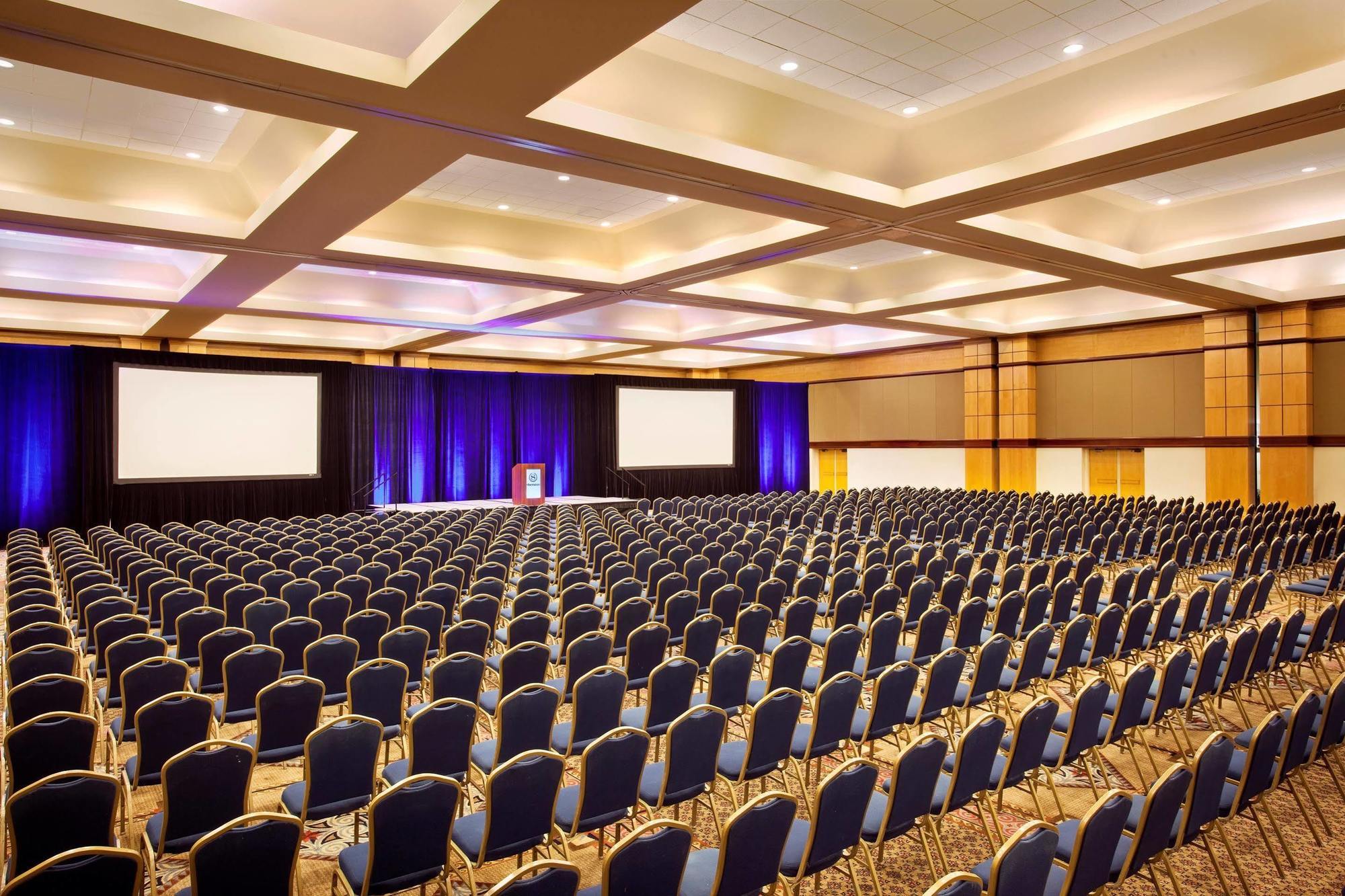 Holiday Inn Birmingham-Airport By Ihg Bagian luar foto