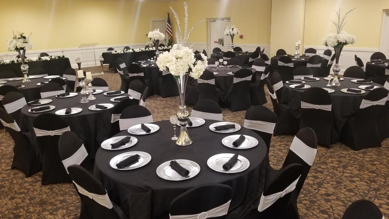 Holiday Inn Birmingham-Airport By Ihg Bagian luar foto