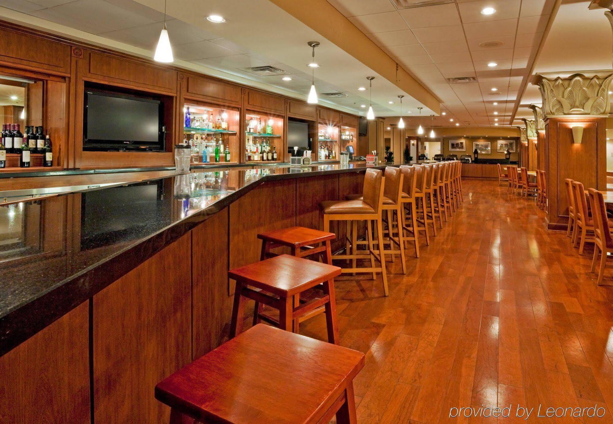 Holiday Inn Birmingham-Airport By Ihg Bagian luar foto